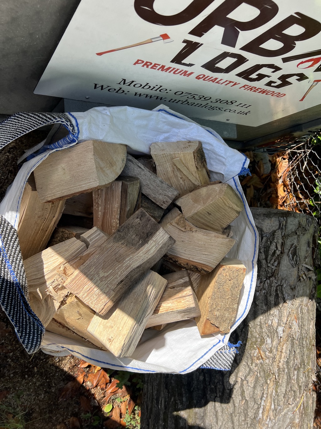 Large Mixed Firewood, Small Logs